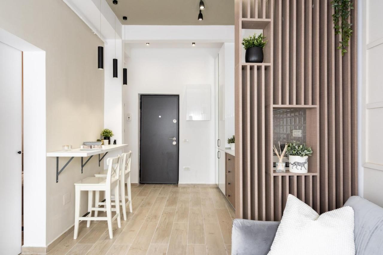Old Town Bucharest Deluxe Apartment ภายนอก รูปภาพ
