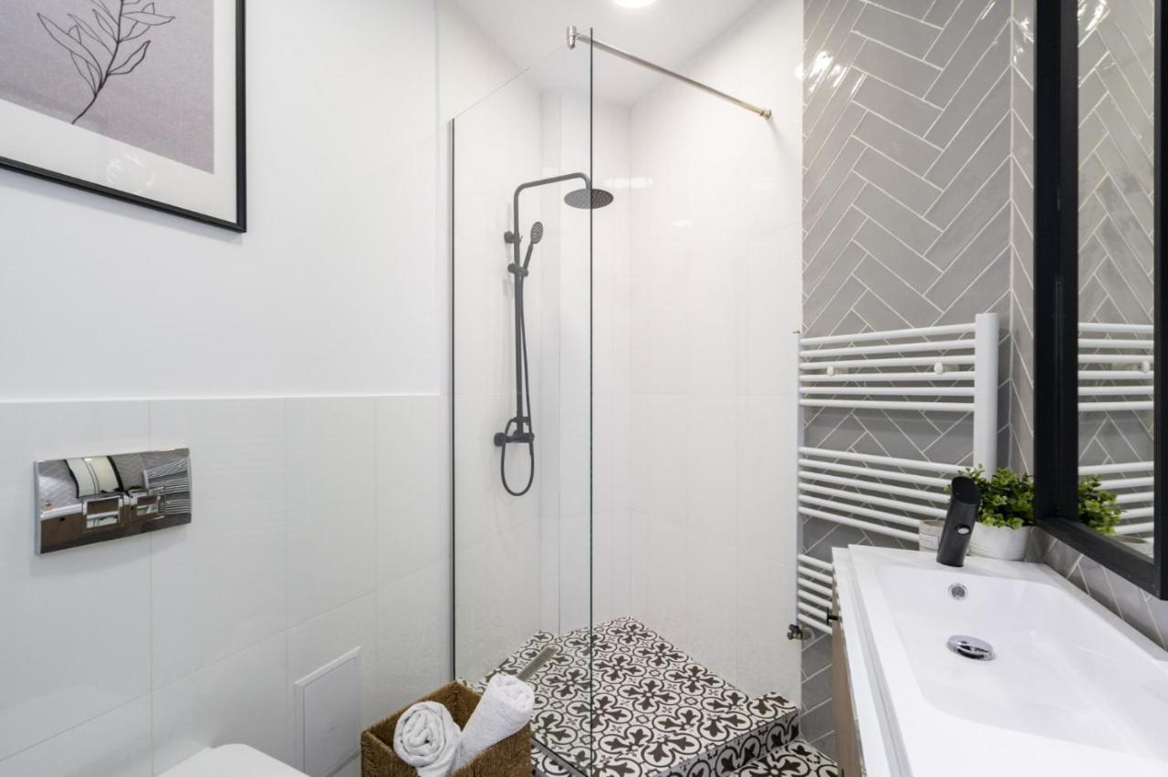 Old Town Bucharest Deluxe Apartment ภายนอก รูปภาพ