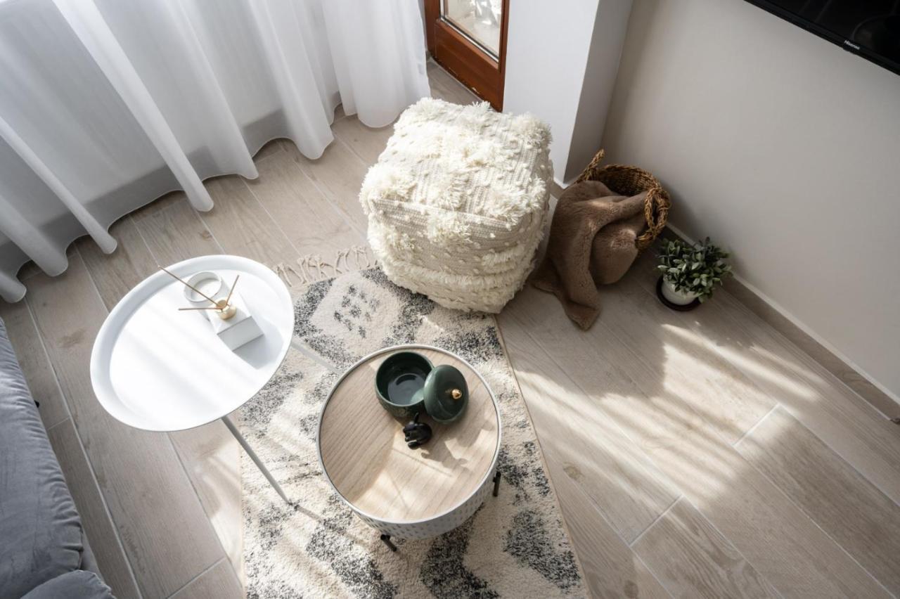 Old Town Bucharest Deluxe Apartment ภายนอก รูปภาพ